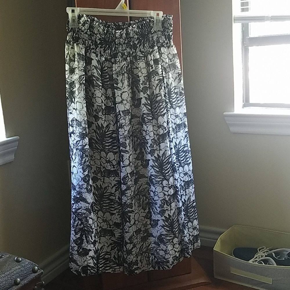 Black and white skirt